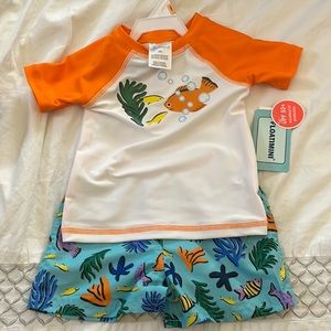 Floatimini rash guard and swim shorts